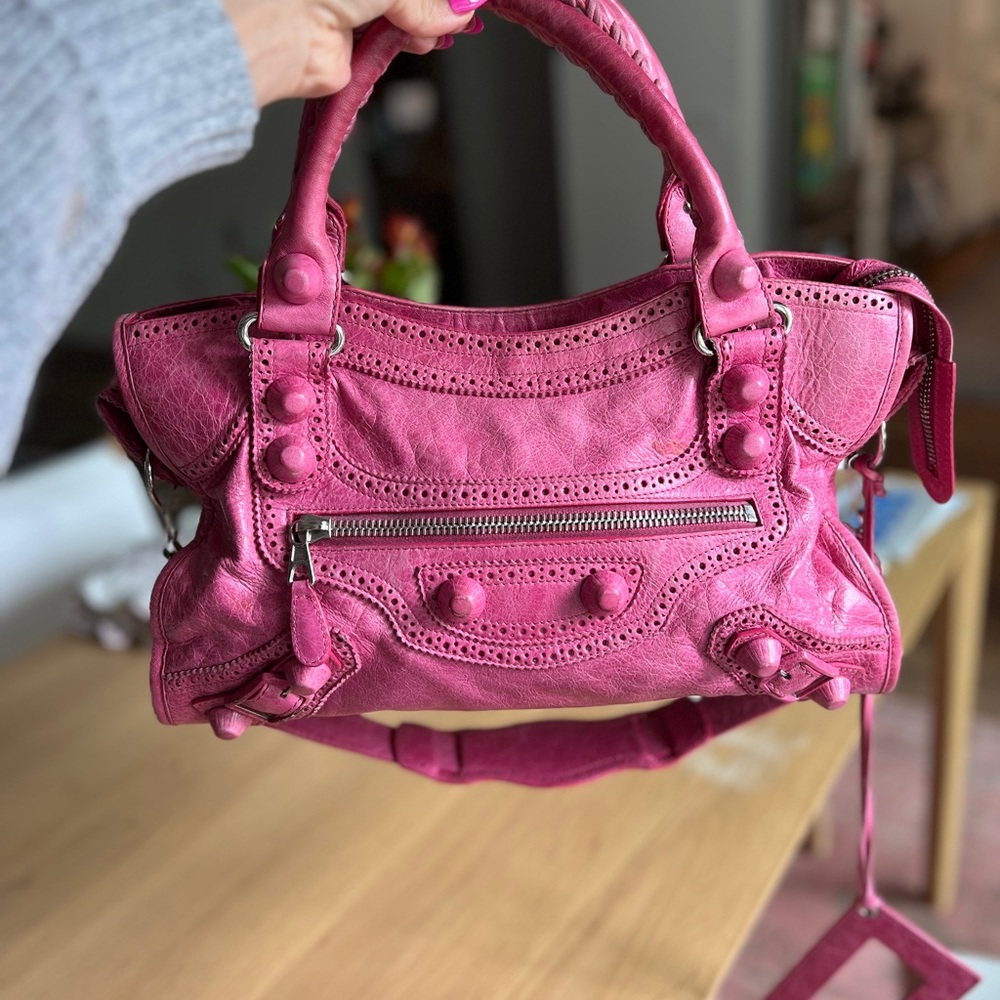 Balanciaga Giant City Bubblegum Pink /hot pink laser cut rare to find